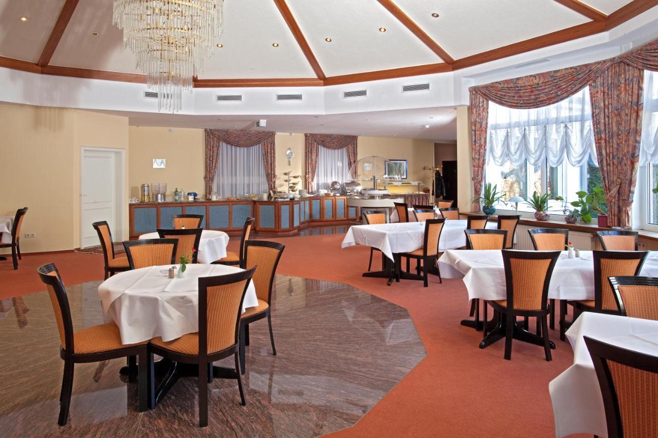 City Hotel Кассель Экстерьер фото